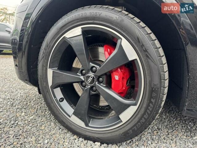 Черный Ауди SQ5, объемом двигателя 3 л и пробегом 69 тыс. км за 31900 $, фото 4 на Automoto.ua