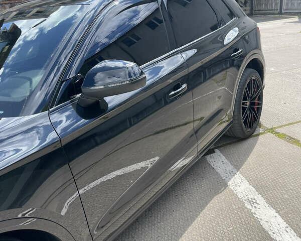 Черный Ауди SQ5, объемом двигателя 3 л и пробегом 93 тыс. км за 45888 $, фото 3 на Automoto.ua