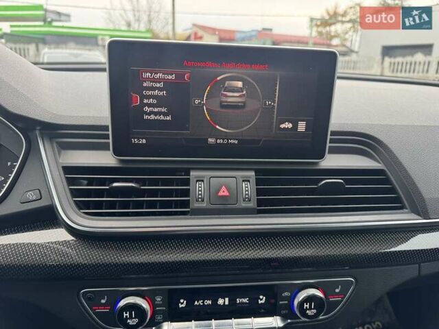 Черный Ауди SQ5, объемом двигателя 3 л и пробегом 69 тыс. км за 31900 $, фото 34 на Automoto.ua