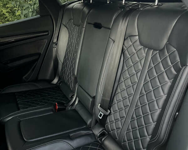 Черный Ауди SQ5, объемом двигателя 3 л и пробегом 97 тыс. км за 39500 $, фото 33 на Automoto.ua