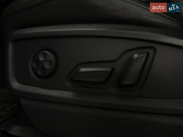 Черный Ауди SQ5, объемом двигателя 3 л и пробегом 75 тыс. км за 35499 $, фото 23 на Automoto.ua
