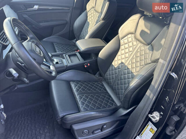 Черный Ауди SQ5, объемом двигателя 3 л и пробегом 98 тыс. км за 33700 $, фото 22 на Automoto.ua