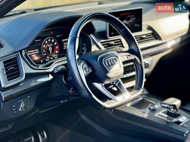 Черный Ауди SQ5, объемом двигателя 3 л и пробегом 50 тыс. км за 39999 $, фото 17 на Automoto.ua