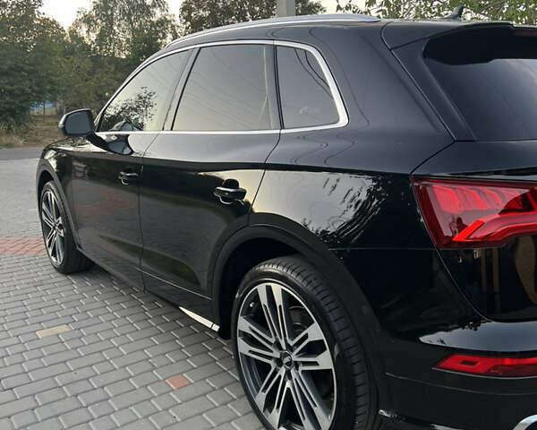 Черный Ауди SQ5, объемом двигателя 3 л и пробегом 97 тыс. км за 39500 $, фото 7 на Automoto.ua