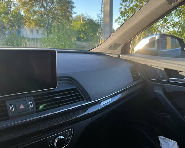 Черный Ауди SQ5, объемом двигателя 3 л и пробегом 97 тыс. км за 39500 $, фото 59 на Automoto.ua