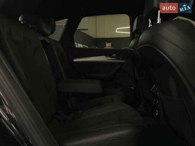 Черный Ауди SQ5, объемом двигателя 3 л и пробегом 75 тыс. км за 35499 $, фото 11 на Automoto.ua