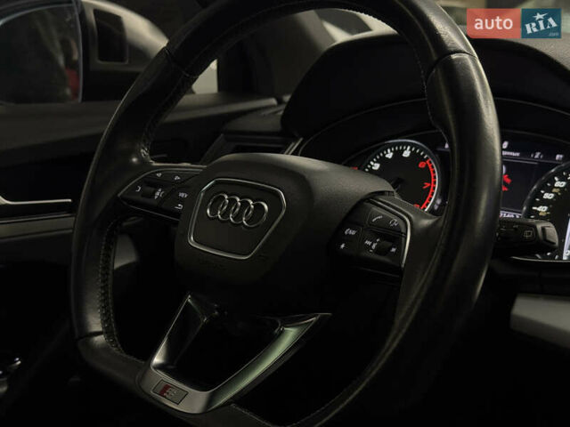 Черный Ауди SQ5, объемом двигателя 3 л и пробегом 75 тыс. км за 35499 $, фото 19 на Automoto.ua