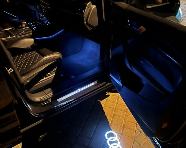 Черный Ауди SQ5, объемом двигателя 3 л и пробегом 97 тыс. км за 39500 $, фото 47 на Automoto.ua