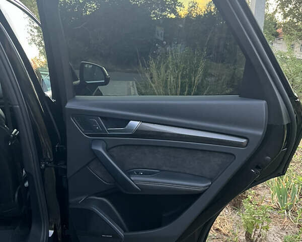 Черный Ауди SQ5, объемом двигателя 3 л и пробегом 97 тыс. км за 39500 $, фото 38 на Automoto.ua