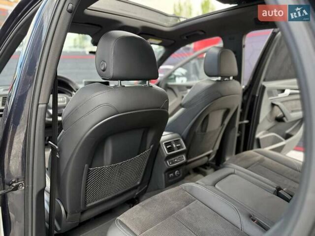 Чорний Ауді SQ5, об'ємом двигуна 2.97 л та пробігом 149 тис. км за 44800 $, фото 11 на Automoto.ua