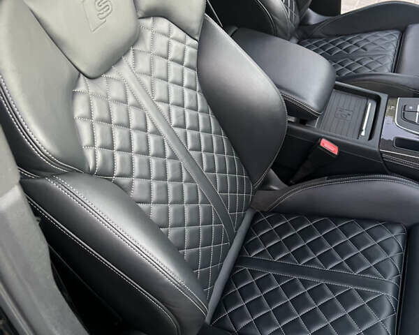 Черный Ауди SQ5, объемом двигателя 3 л и пробегом 97 тыс. км за 39500 $, фото 43 на Automoto.ua