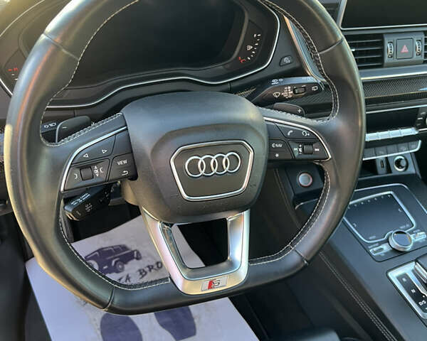 Черный Ауди SQ5, объемом двигателя 3 л и пробегом 97 тыс. км за 39500 $, фото 51 на Automoto.ua