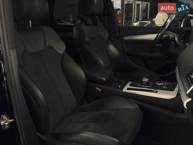 Черный Ауди SQ5, объемом двигателя 3 л и пробегом 75 тыс. км за 35499 $, фото 12 на Automoto.ua