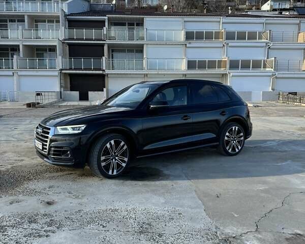 Чорний Ауді SQ5, об'ємом двигуна 2.97 л та пробігом 132 тис. км за 48000 $, фото 4 на Automoto.ua