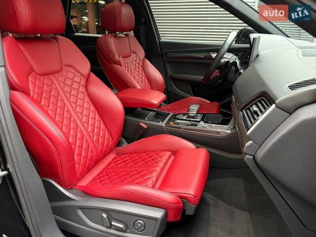 Чорний Ауді SQ5, об'ємом двигуна 3 л та пробігом 71 тис. км за 44990 $, фото 14 на Automoto.ua