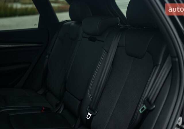 Ауди SQ5 2021 в Львове на Automoto.ua Черный Ауди SQ5, объемом двигателя 3 л и пробегом 42 тыс. км за 37500 $, фото 32 на Automoto.ua