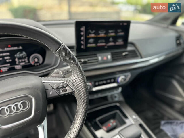 Чорний Ауді SQ5, об'ємом двигуна 3 л та пробігом 35 тис. км за 53999 $, фото 17 на Automoto.ua