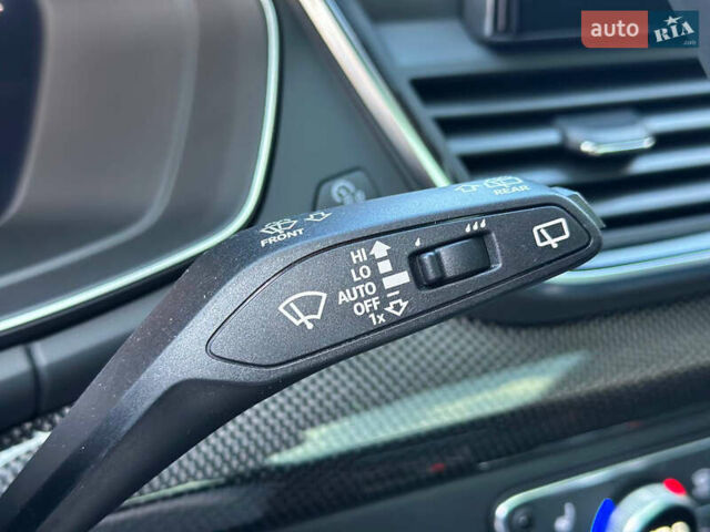 Чорний Ауді SQ5, об'ємом двигуна 3 л та пробігом 48 тис. км за 46999 $, фото 26 на Automoto.ua