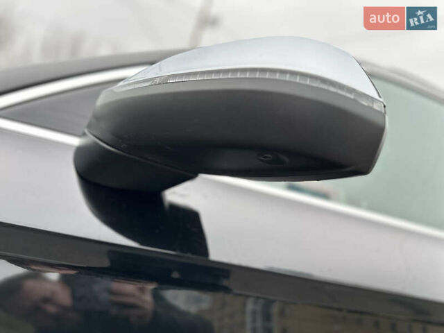 Чорний Ауді SQ5, об'ємом двигуна 3 л та пробігом 35 тис. км за 53999 $, фото 39 на Automoto.ua