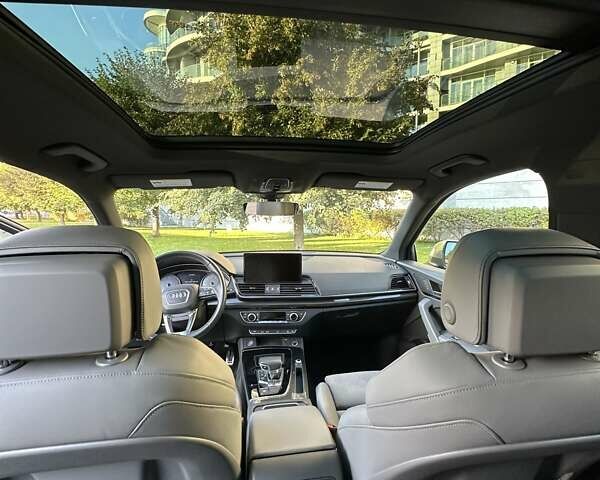 Черный Ауди SQ5, объемом двигателя 3 л и пробегом 17 тыс. км за 51000 $, фото 13 на Automoto.ua