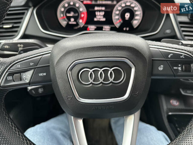Чорний Ауді SQ5, об'ємом двигуна 3 л та пробігом 35 тис. км за 53999 $, фото 33 на Automoto.ua