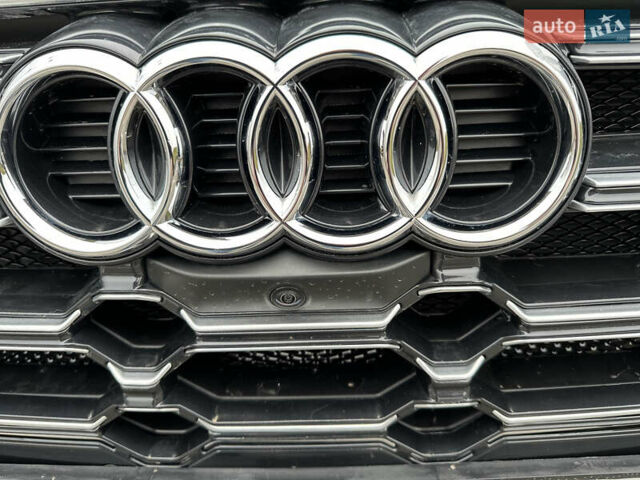 Чорний Ауді SQ5, об'ємом двигуна 3 л та пробігом 35 тис. км за 53999 $, фото 38 на Automoto.ua