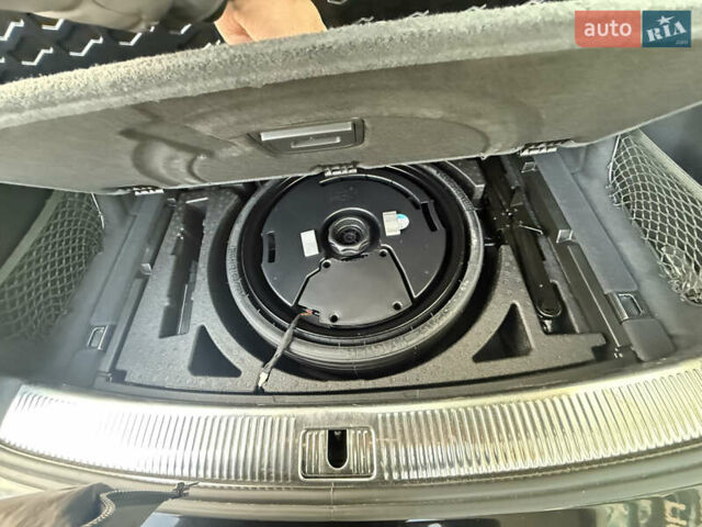 Черный Ауди SQ5, объемом двигателя 3 л и пробегом 27 тыс. км за 48500 $, фото 57 на Automoto.ua