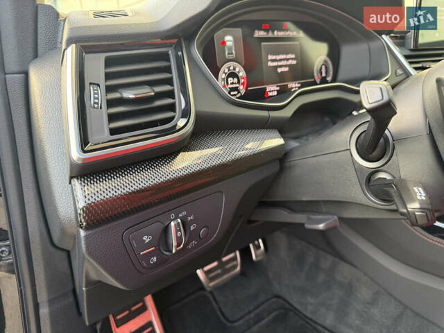 Черный Ауди SQ5, объемом двигателя 3 л и пробегом 27 тыс. км за 48500 $, фото 43 на Automoto.ua