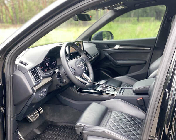 Чорний Ауді SQ5, об'ємом двигуна 3 л та пробігом 13 тис. км за 49900 $, фото 16 на Automoto.ua