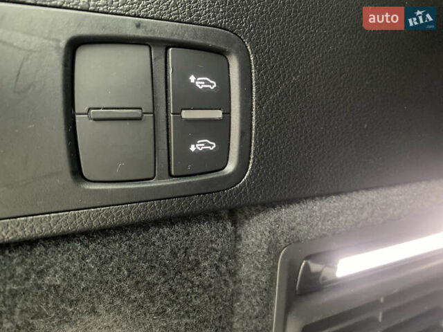 Чорний Ауді SQ5, об'ємом двигуна 3 л та пробігом 13 тис. км за 49900 $, фото 27 на Automoto.ua