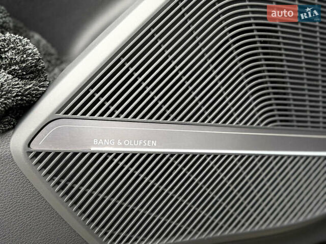 Чорний Ауді SQ5, об'ємом двигуна 3 л та пробігом 25 тис. км за 46500 $, фото 18 на Automoto.ua