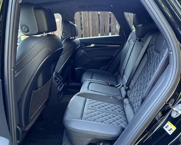 Черный Ауди SQ5, объемом двигателя 3 л и пробегом 6 тыс. км за 53000 $, фото 9 на Automoto.ua