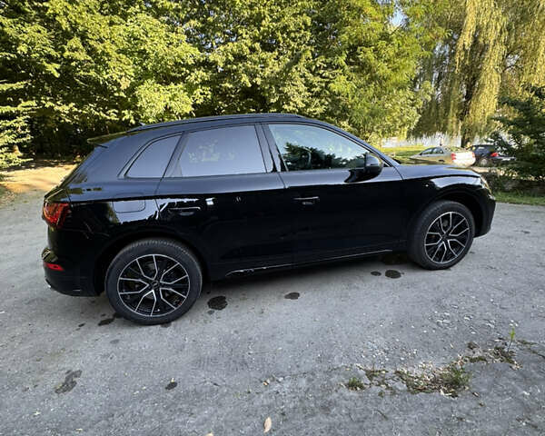 Черный Ауди SQ5, объемом двигателя 3 л и пробегом 6 тыс. км за 53000 $, фото 3 на Automoto.ua