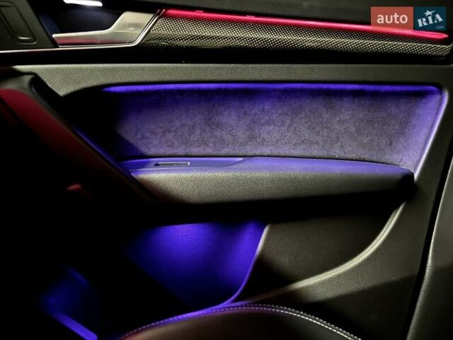 Красный Ауди SQ5, объемом двигателя 3 л и пробегом 65 тыс. км за 41000 $, фото 69 на Automoto.ua