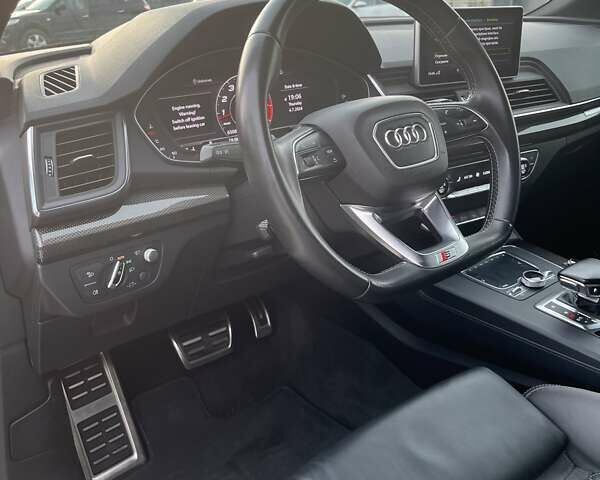 Красный Ауди SQ5, объемом двигателя 3 л и пробегом 65 тыс. км за 41000 $, фото 31 на Automoto.ua