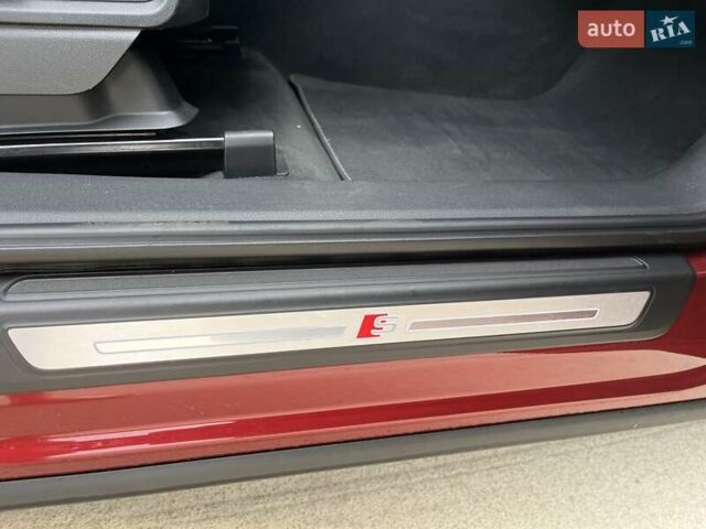 Красный Ауди SQ5, объемом двигателя 3 л и пробегом 65 тыс. км за 41000 $, фото 59 на Automoto.ua