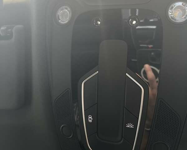 Красный Ауди SQ5, объемом двигателя 3 л и пробегом 65 тыс. км за 41000 $, фото 56 на Automoto.ua