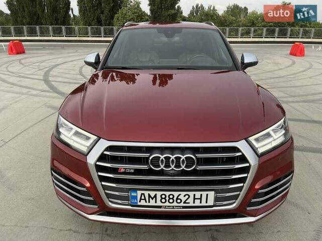 Красный Ауди SQ5, объемом двигателя 3 л и пробегом 65 тыс. км за 41000 $, фото 4 на Automoto.ua