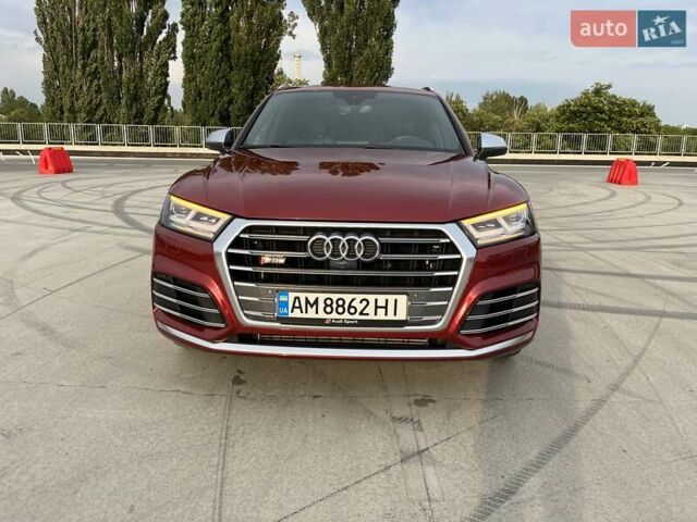 Красный Ауди SQ5, объемом двигателя 3 л и пробегом 65 тыс. км за 41000 $, фото 3 на Automoto.ua