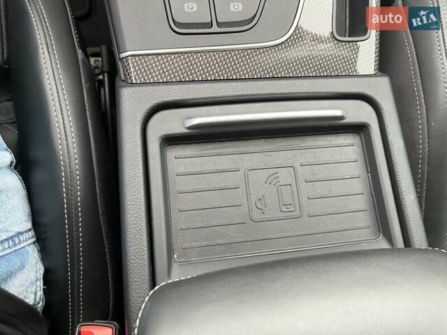 Красный Ауди SQ5, объемом двигателя 3 л и пробегом 65 тыс. км за 41000 $, фото 41 на Automoto.ua