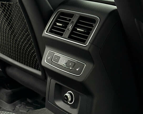 Ауді SQ5, об'ємом двигуна 3 л та пробігом 45 тис. км за 34500 $, фото 36 на Automoto.ua