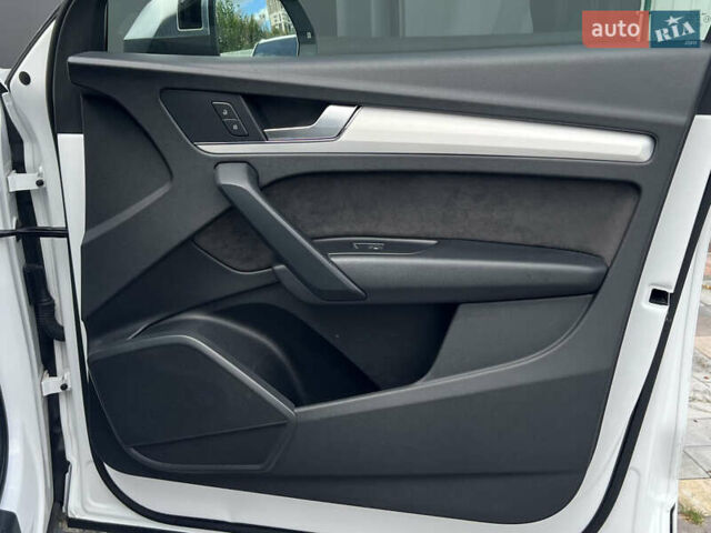 Ауди SQ5, объемом двигателя 3 л и пробегом 119 тыс. км за 30500 $, фото 28 на Automoto.ua