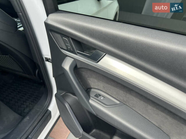 Ауди SQ5, объемом двигателя 3 л и пробегом 119 тыс. км за 30500 $, фото 32 на Automoto.ua