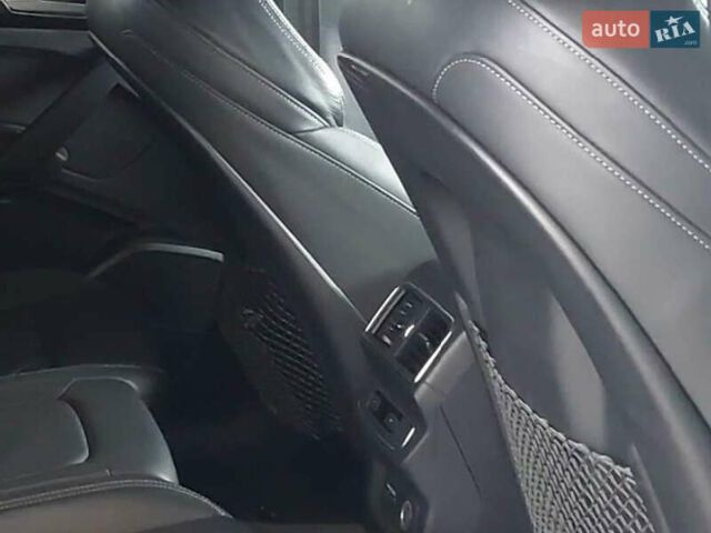 Ауди SQ5, объемом двигателя 3 л и пробегом 53 тыс. км за 11000 $, фото 9 на Automoto.ua