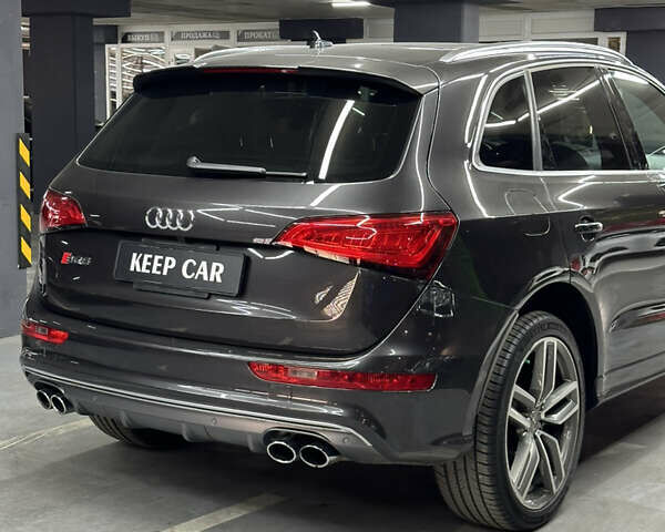 Сірий Ауді SQ5, об'ємом двигуна 3 л та пробігом 93 тис. км за 25500 $, фото 12 на Automoto.ua