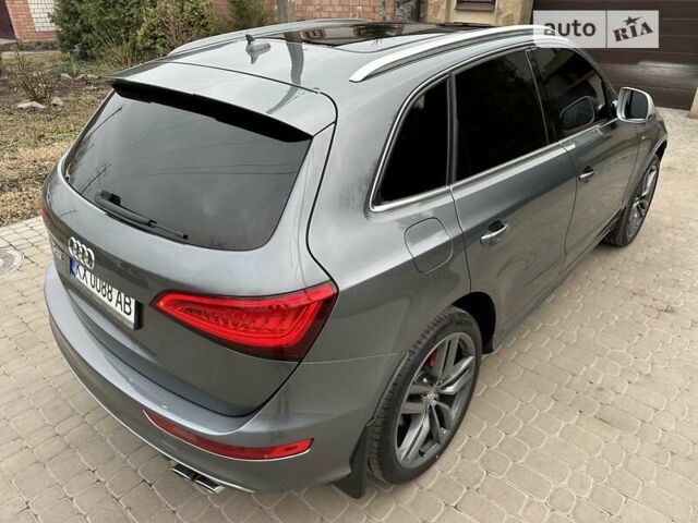 Сірий Ауді SQ5, об'ємом двигуна 3 л та пробігом 167 тис. км за 22999 $, фото 18 на Automoto.ua