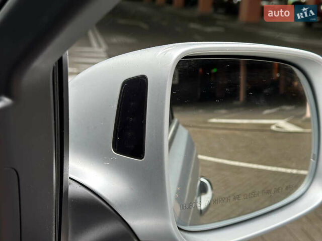 Серый Ауди SQ5, объемом двигателя 3 л и пробегом 180 тыс. км за 18000 $, фото 26 на Automoto.ua