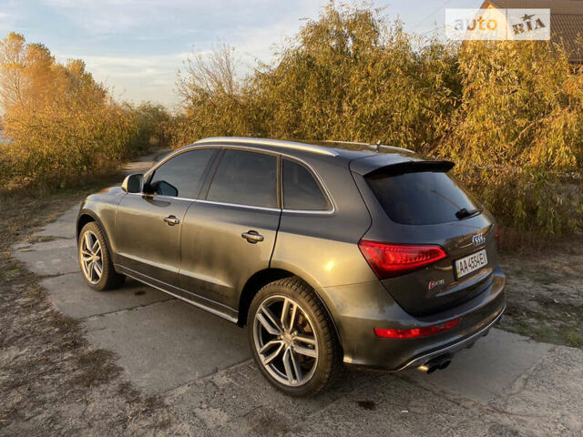 Сірий Ауді SQ5, об'ємом двигуна 3 л та пробігом 106 тис. км за 24000 $, фото 2 на Automoto.ua