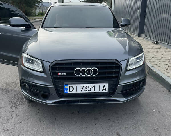 Серый Ауди SQ5, объемом двигателя 3 л и пробегом 174 тыс. км за 16500 $, фото 2 на Automoto.ua
