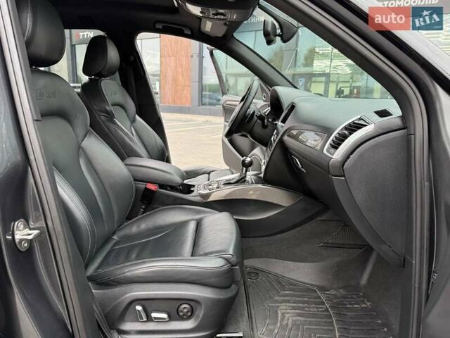 Серый Ауди SQ5, объемом двигателя 3 л и пробегом 142 тыс. км за 22300 $, фото 9 на Automoto.ua